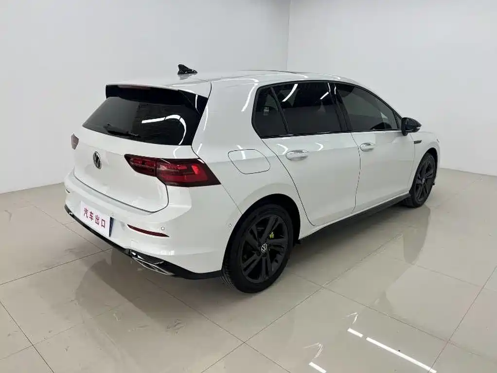 Volkswagen Golf 2023