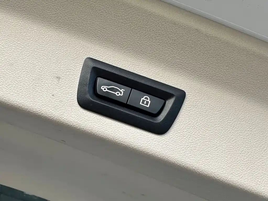BMW X3 2018 — фото 20