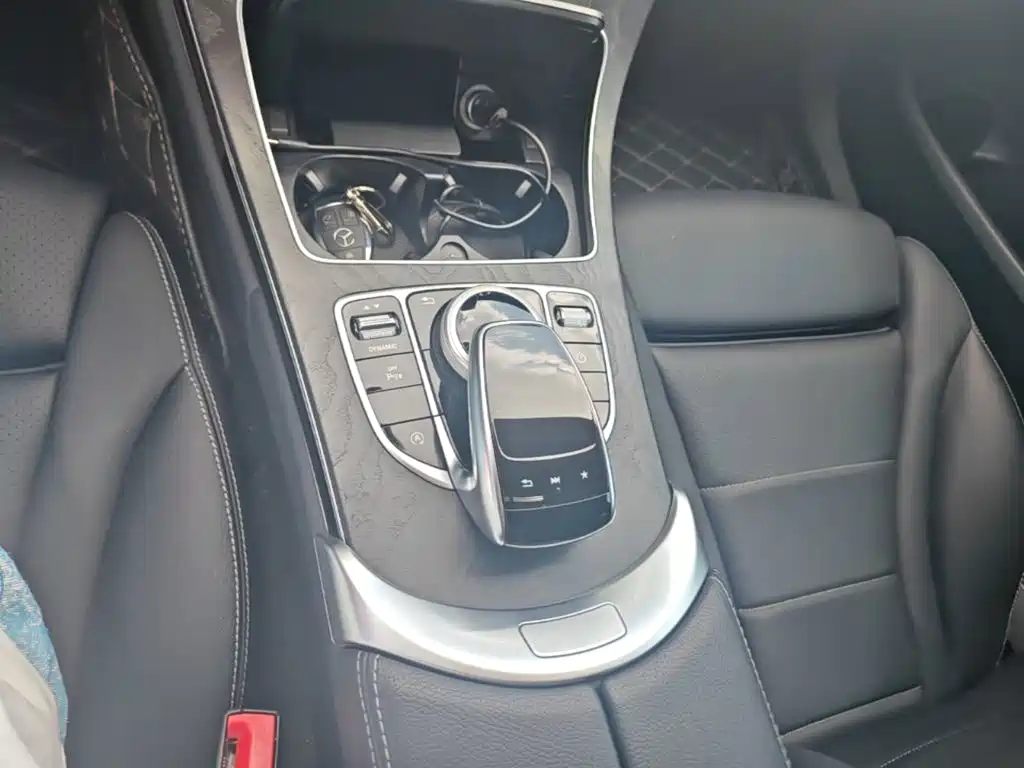Mercedes-Benz C-Class 2017