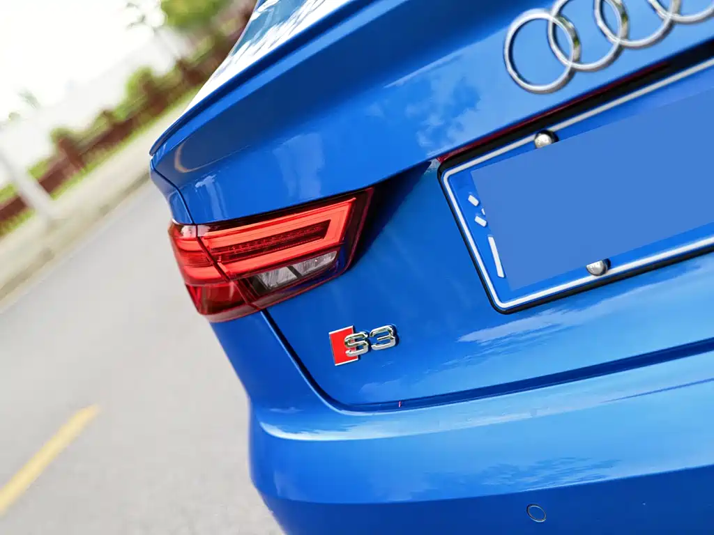 Audi S3 2019 — фото 10