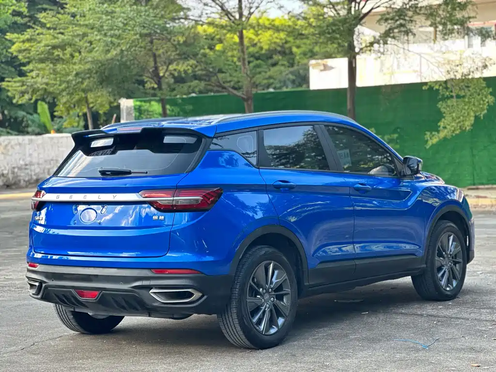 Geely Binyue NEV 2020 — фото 16