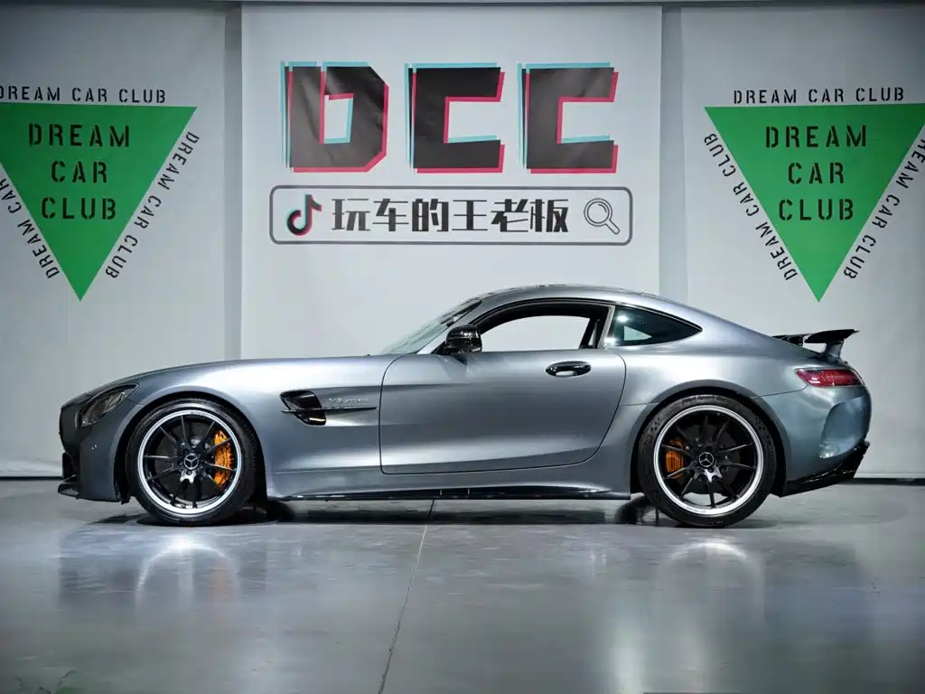 Mercedes-Benz AMG GT 2020 — фото 46