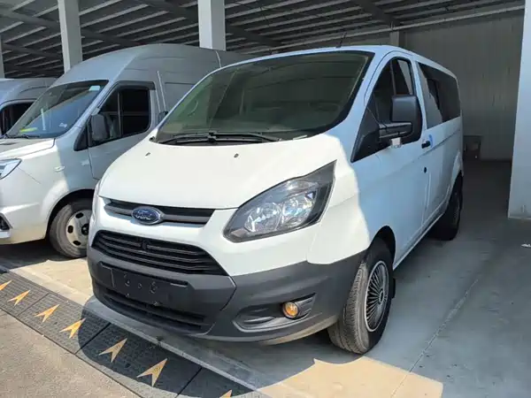 Ford Transit 2023