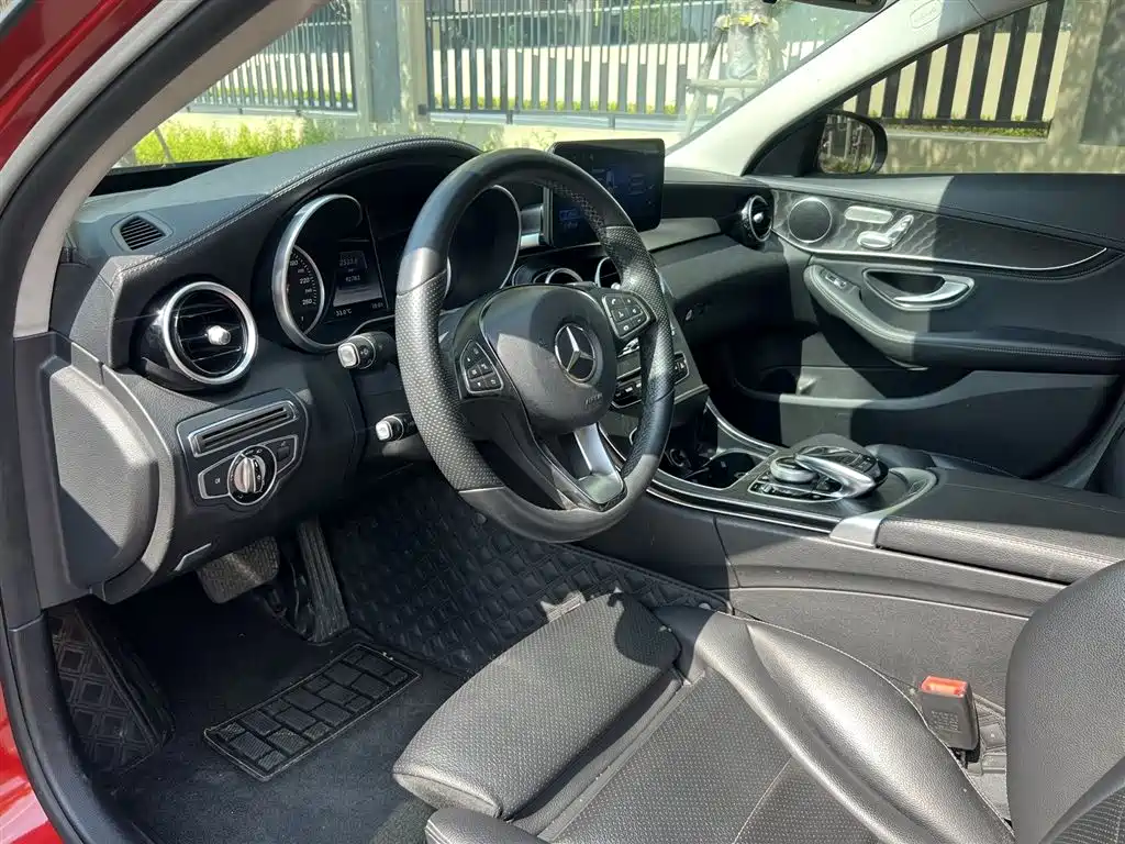 Mercedes-Benz C-Class 2015