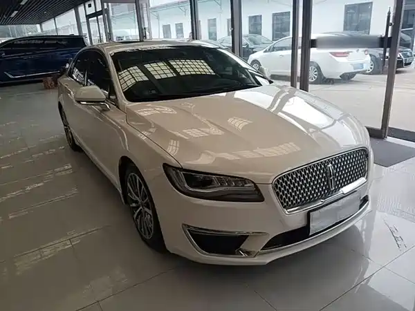 Lincoln MKZ 2018