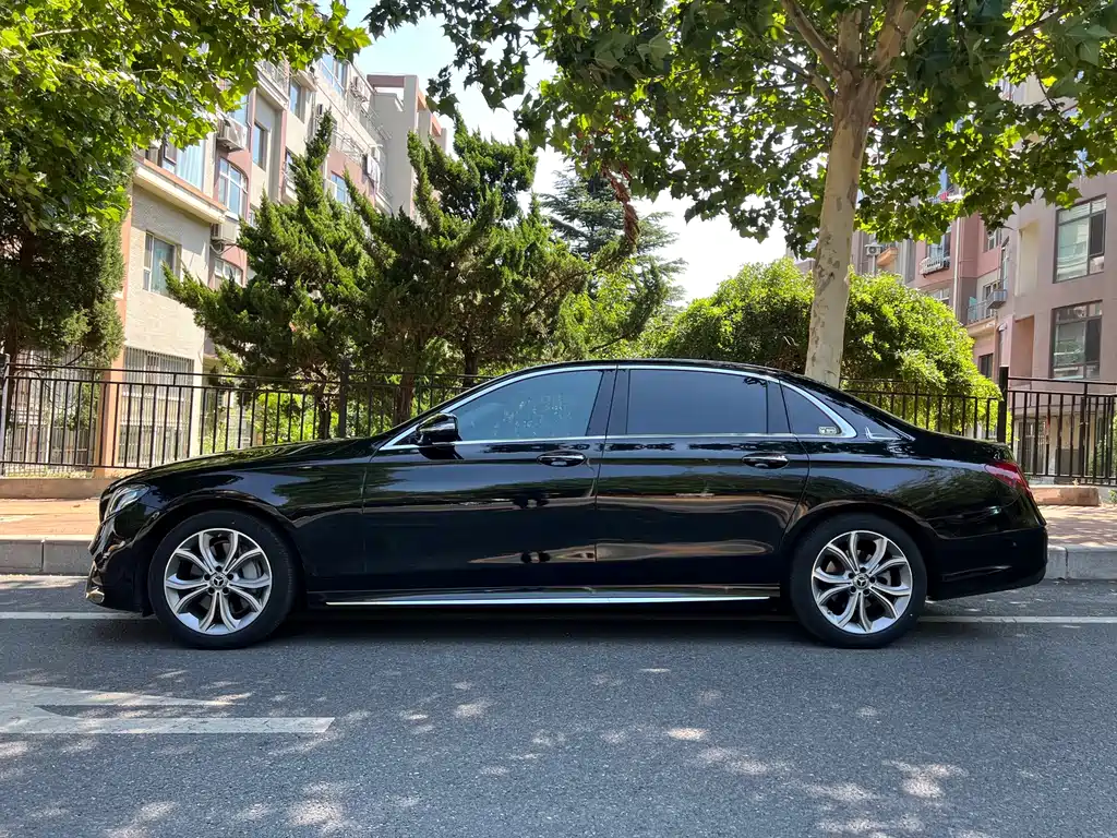 Mercedes-Benz E-Class 2020