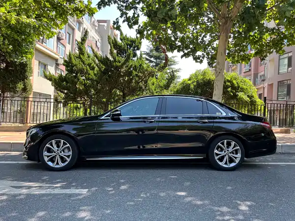 Mercedes-Benz E-Class 2020