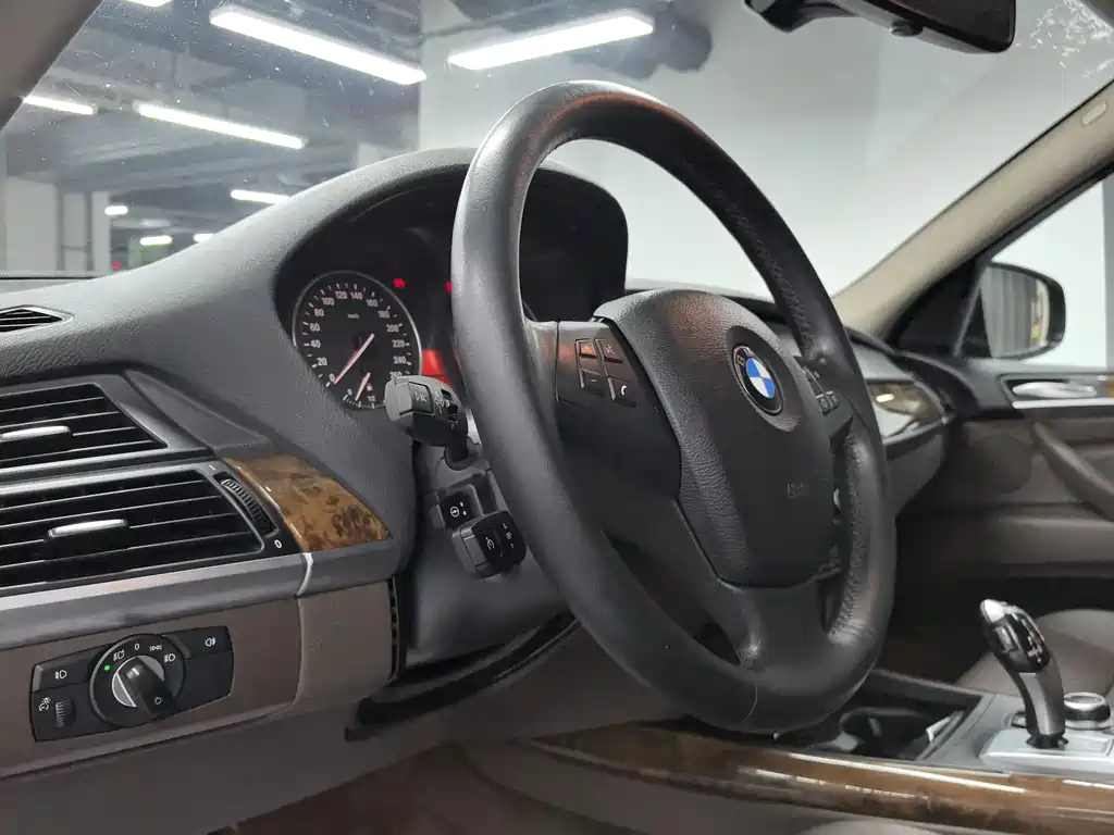BMW X5 2013 — фото 10