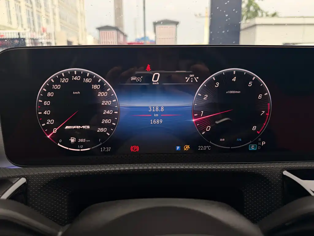 Mercedes-Benz A-Class AMG 2025 — фото 29