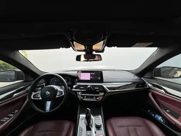 BMW 5 Series 2018