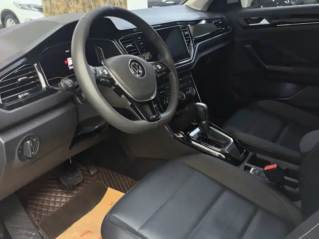 Volkswagen T-Roc 2022