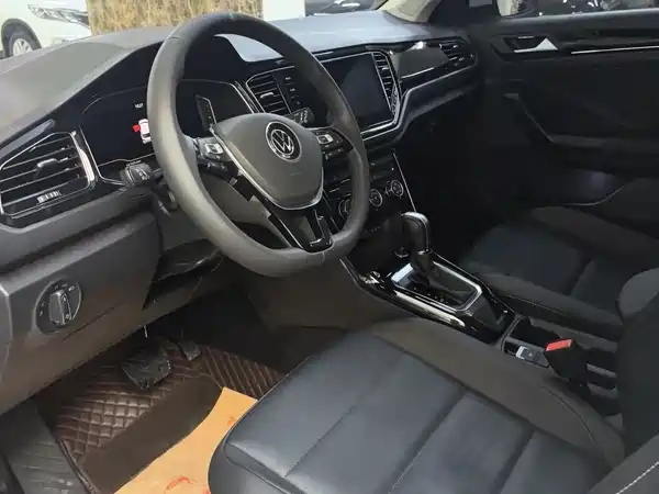 Volkswagen T-Roc 2022
