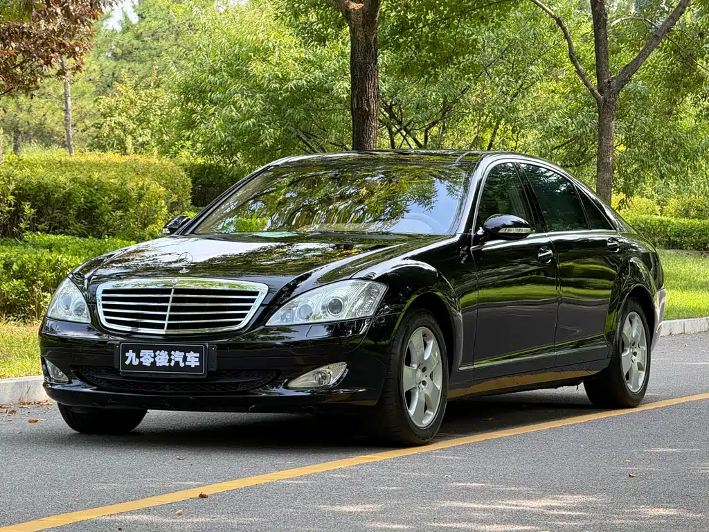 Mercedes-Benz S-Class 2008 — фото 1