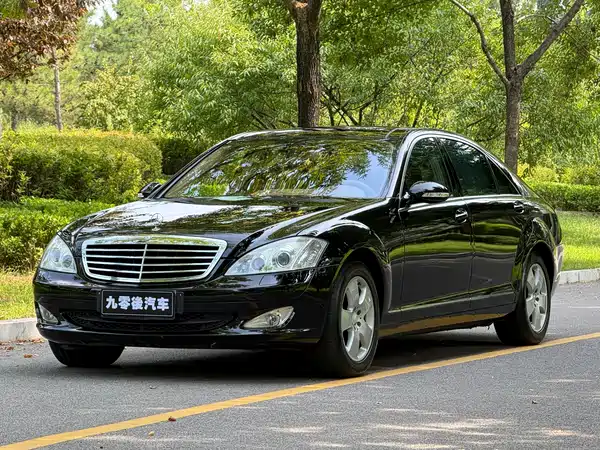Mercedes-Benz S-Class 2008