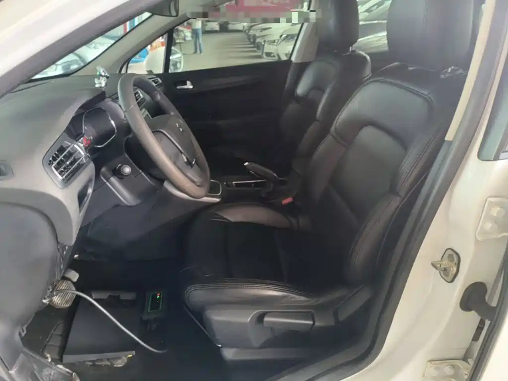 Citroën C4 Sega 2016 — фото 15