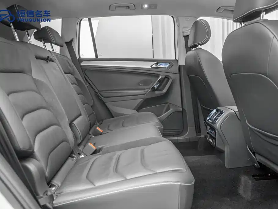 Volkswagen Tiguan L 2019 — фото 16