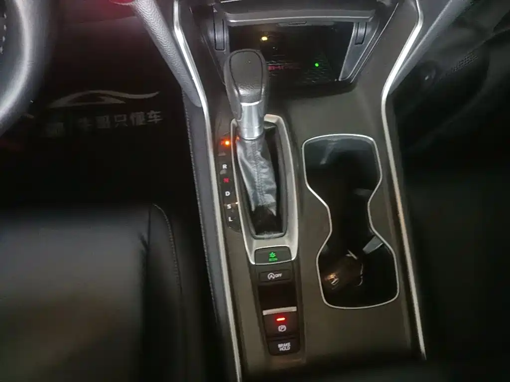 Honda Accord 2021 — фото 14