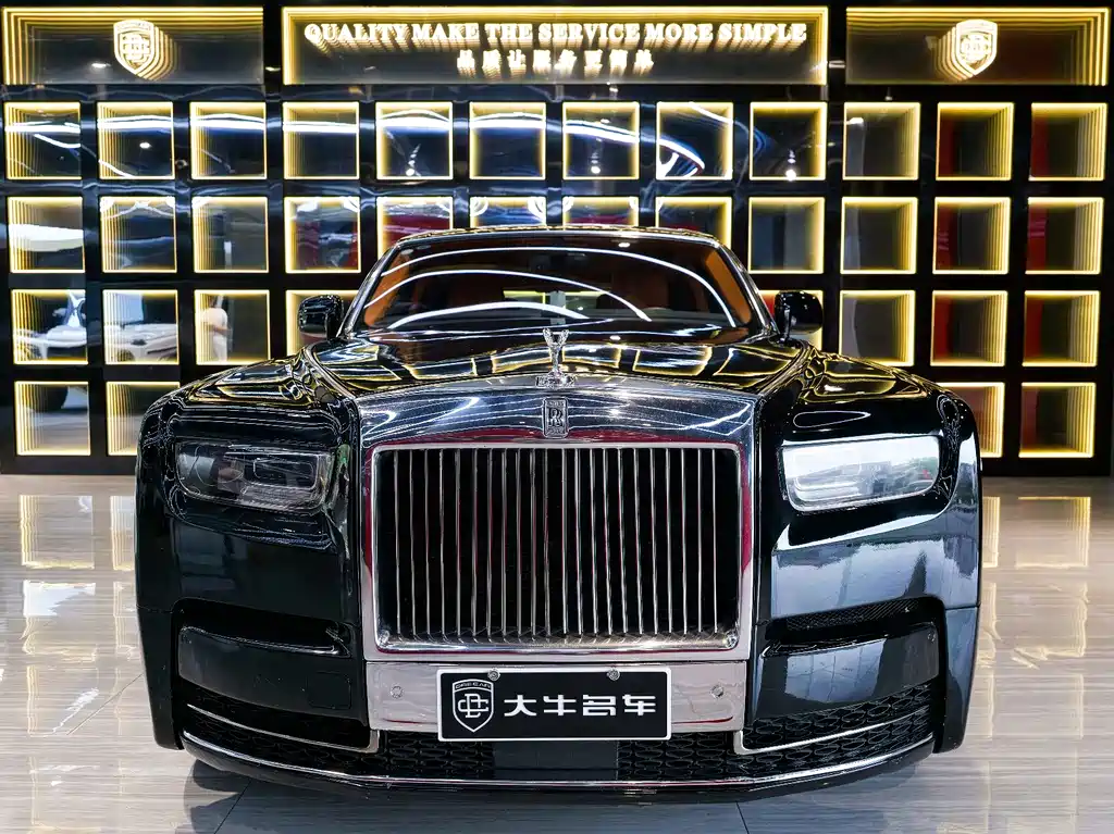 Rolls-Royce Phantom 2014 — фото 2