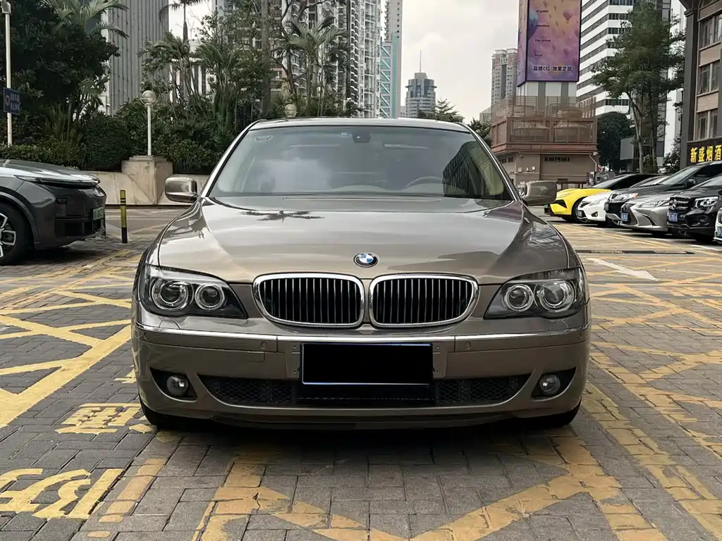 BMW 7 Series 2006 — фото 2