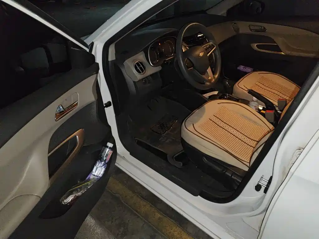 Chevrolet Sail 2015 — фото 13