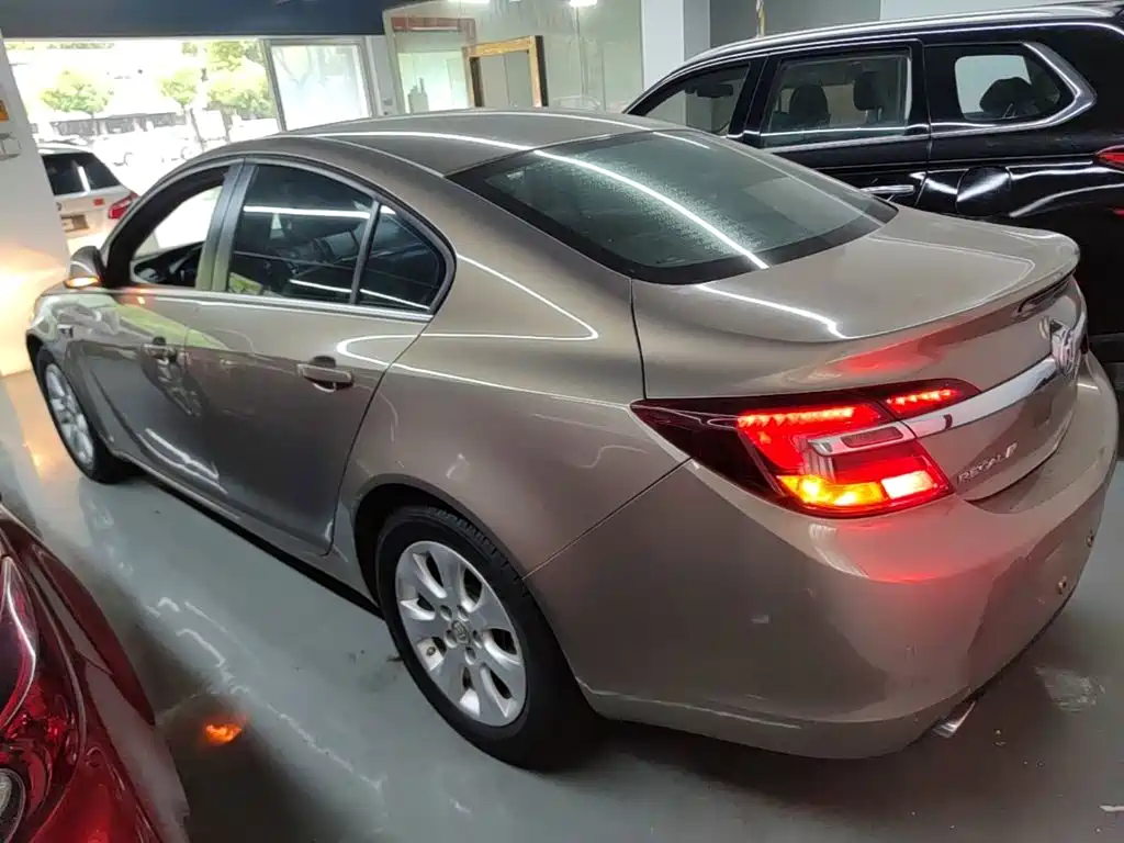 Buick Regal 2015 — фото 5