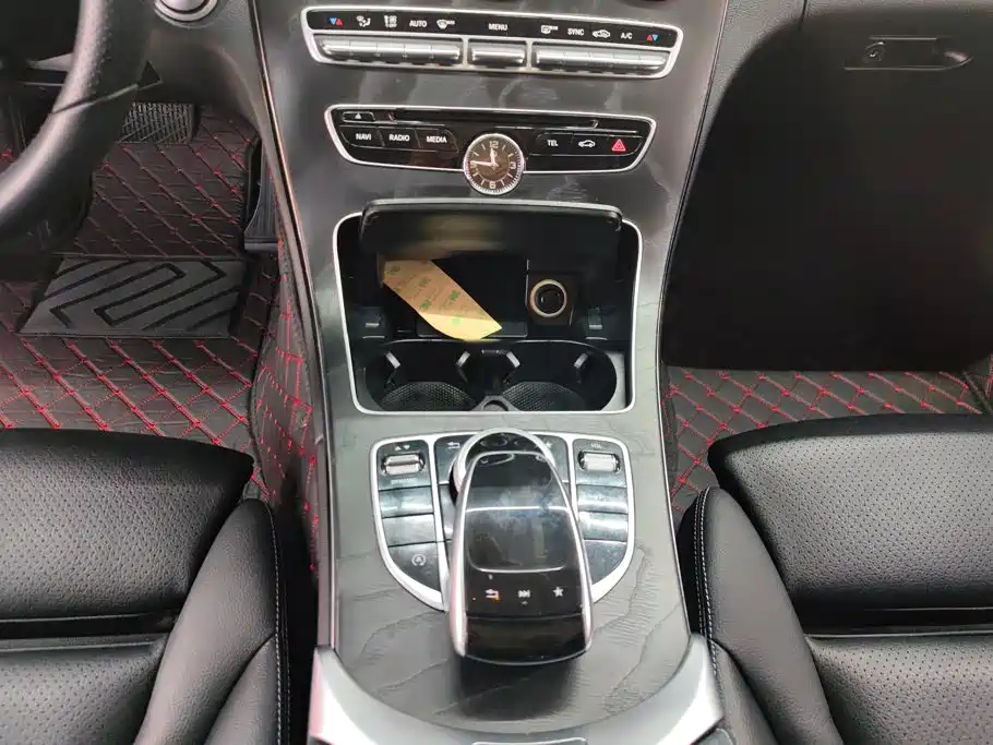 Mercedes-Benz C-Class 2018 — фото 16