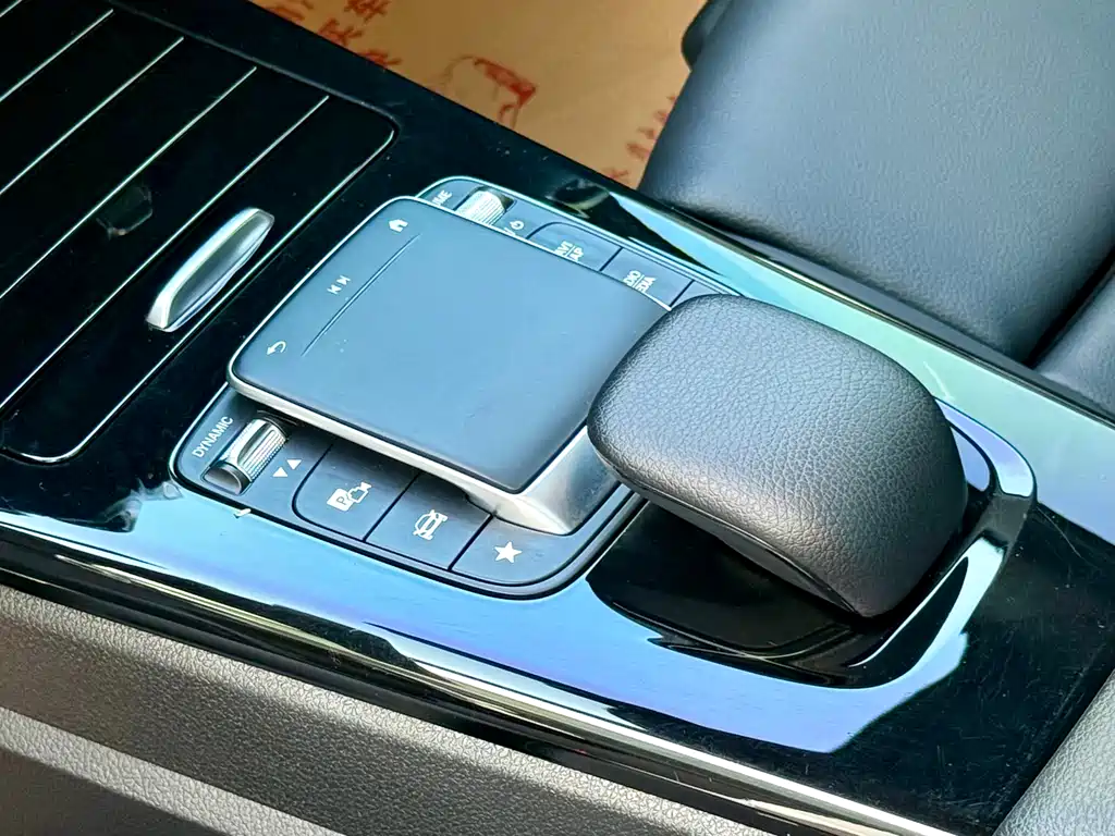 Mercedes-Benz A-Class 2022 — фото 24