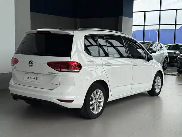 Volkswagen Touran 2019
