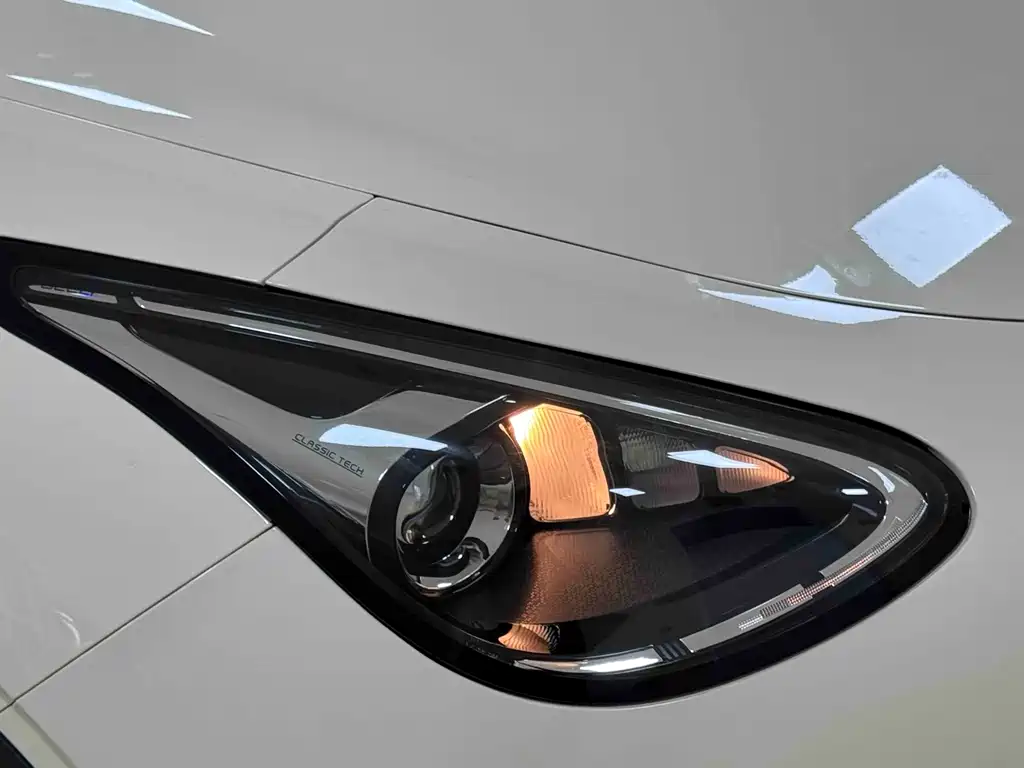 Geely Galaxy Starwish 2025 — фото 18