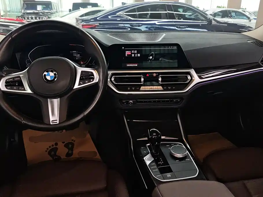 BMW 3 Series 2021 — фото 12