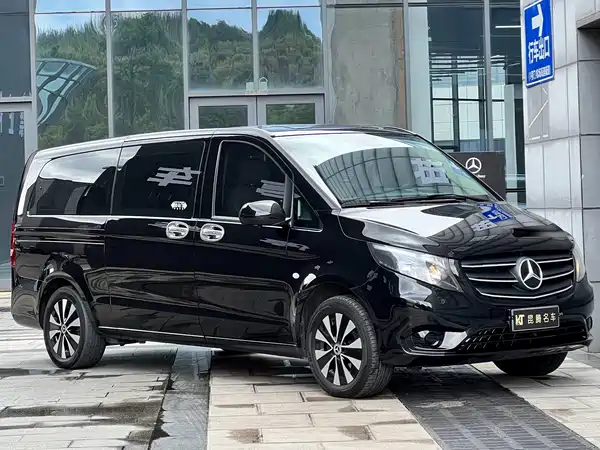 Mercedes-Benz Vito 2023