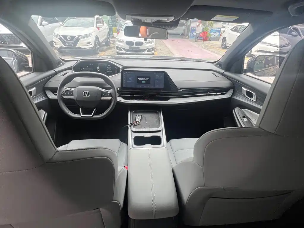 Changan CS55 PLUS PHEV 2025 — фото 6