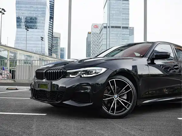 BMW 3 Series 2021