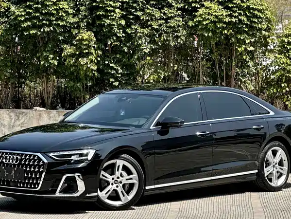 Audi A8 2023
