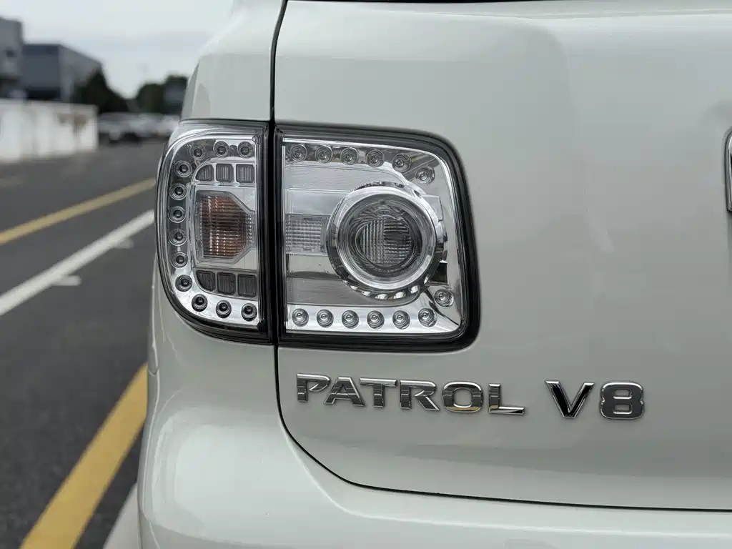 Nissan Patrol 2018 — фото 12