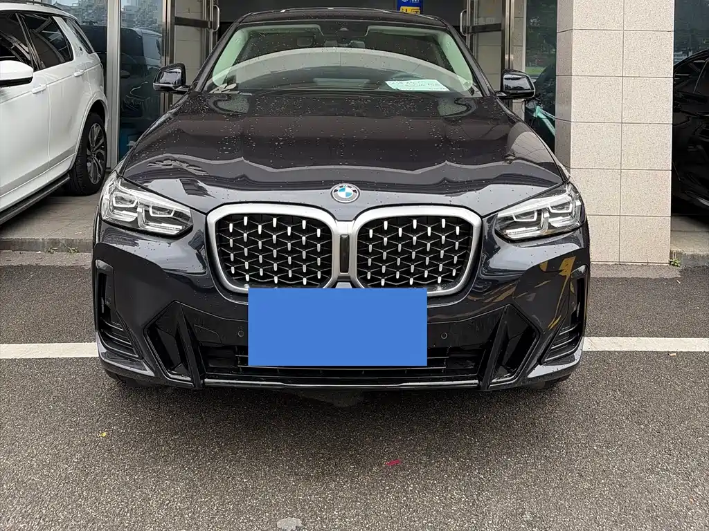 BMW X4 2023
