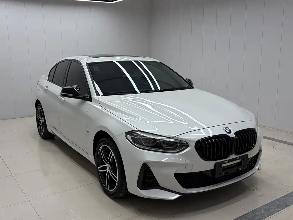 BMW 1 Series 2022