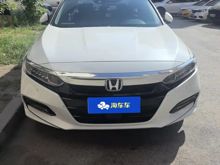 Honda Accord 2018 — фото 2