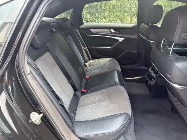 Audi A6L 2020
