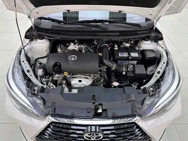 Toyota Yaris L 2024