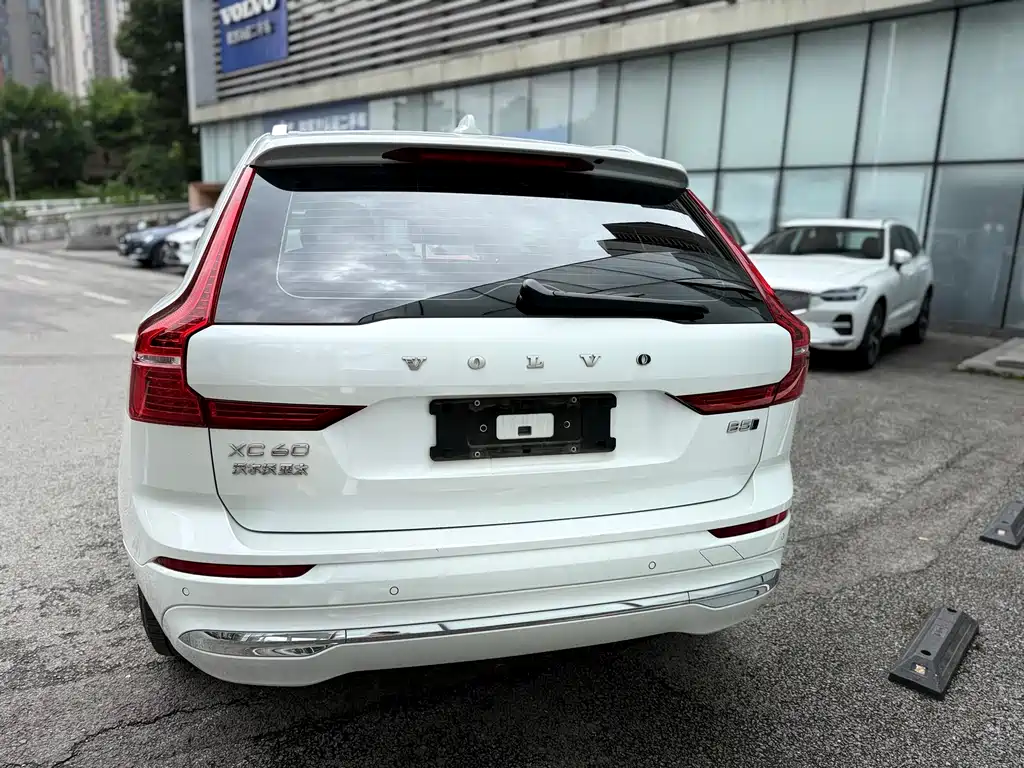 Volvo XC60 2021