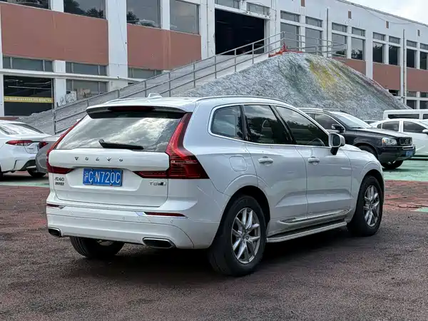 Volvo XC60 2019