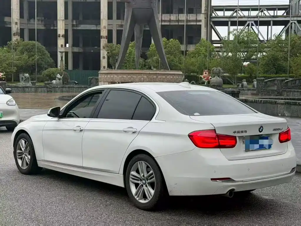 BMW 3 Series 2016 — фото 3