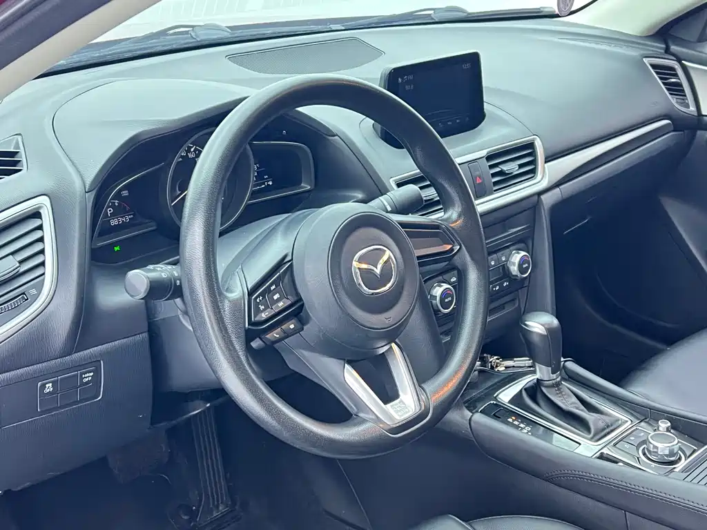 Mazda 3 Angkesela 2018 — фото 8