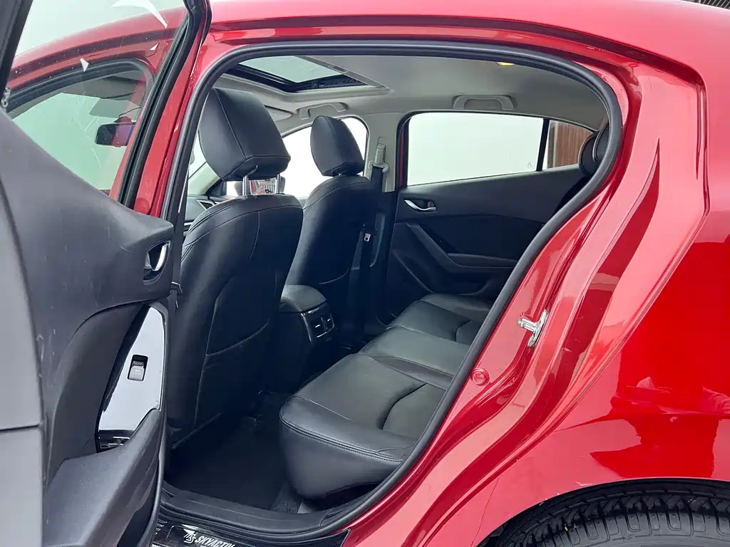 Mazda 3 Angkesela 2018