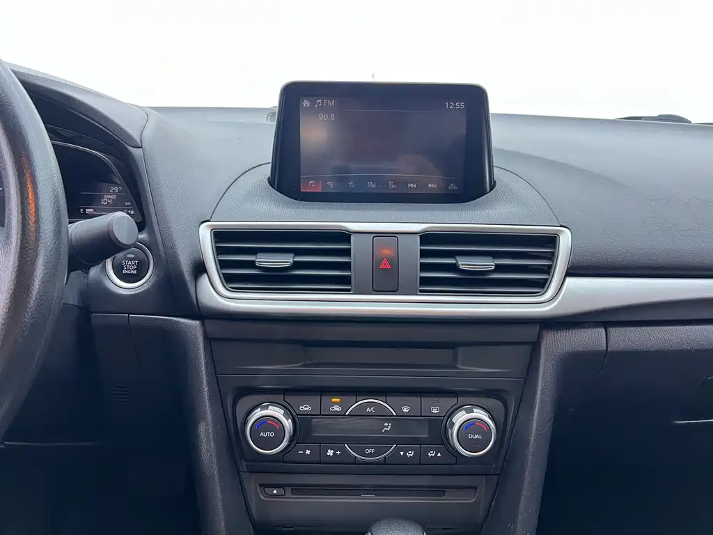 Mazda 3 Angkesela 2018 — фото 10