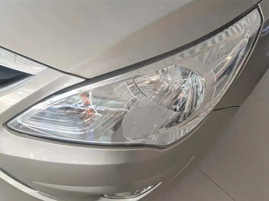 Hyundai Verna 2013