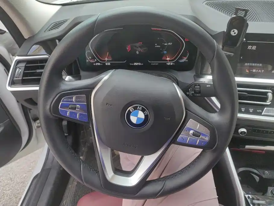BMW 3 Series 2021 — фото 15