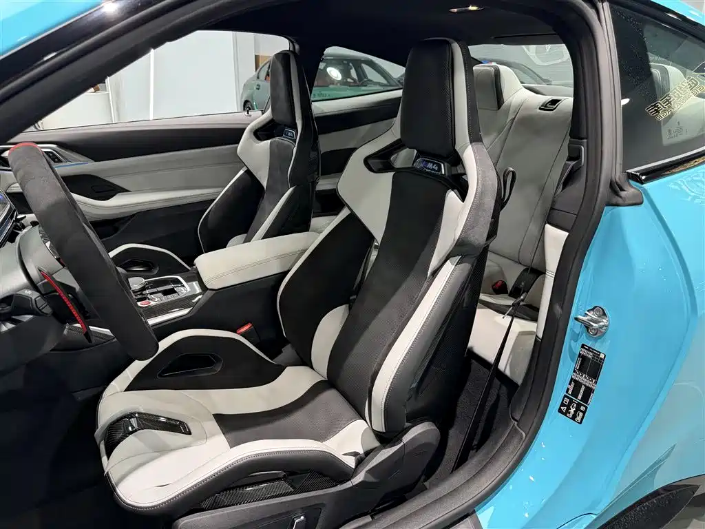 BMW M4 2026 — фото 10