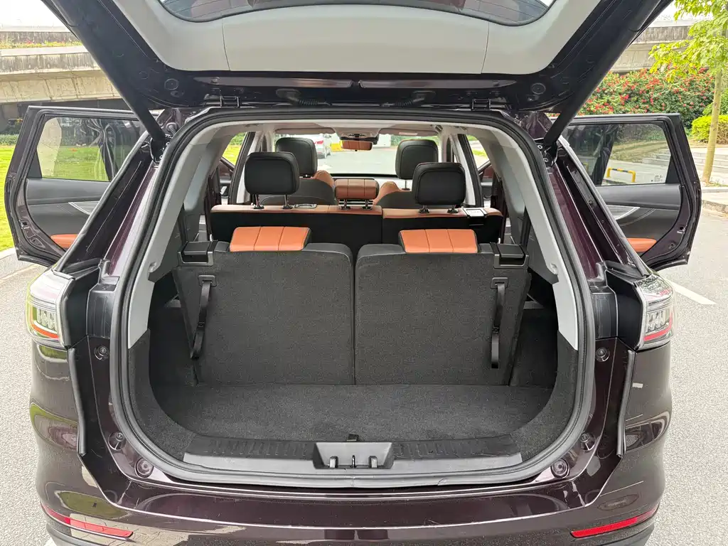 Chery Tiggo 8 PLUS 2022 — фото 16